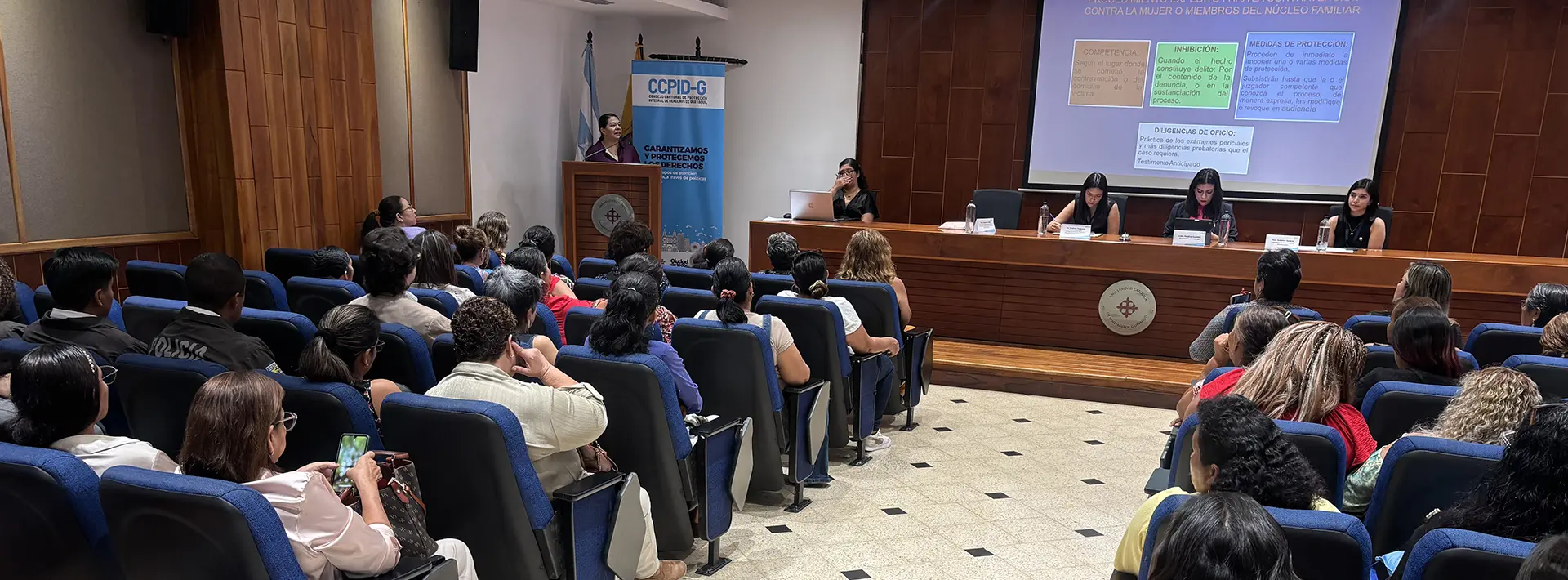 Foro “Mujeres con Voz y Derechos” promovió el acceso a la justicia y la igualdad de género en Guayaquil