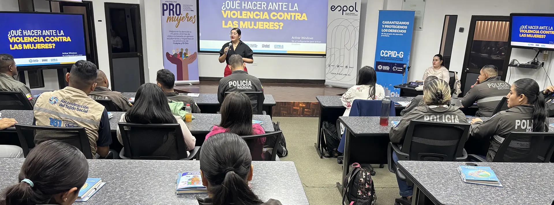 Fortalecemos las capacidades de la Policía Nacional en temas de protección y prevención de violencias